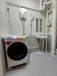 Blk 336 Jurong East Avenue 1 (Jurong East), HDB Executive #452772391